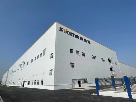 分解可能な鉄骨構造のワークショップ金属フレーム工場の建物クリアスパン倉庫製造倉庫および商業ショールームに適しています