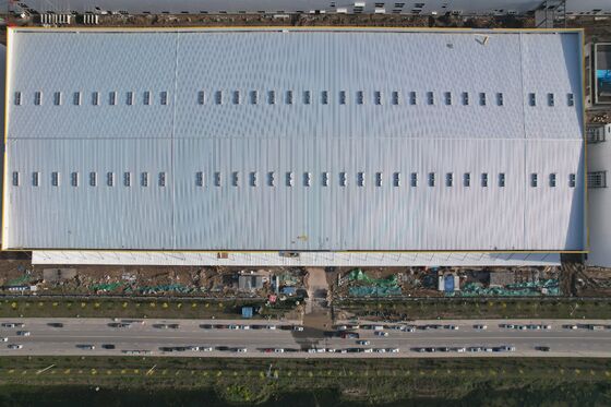 既製鉄骨コンポーネント 現場設置 工場ビル 食品加工工場 在庫倉庫 中継物流ステーション